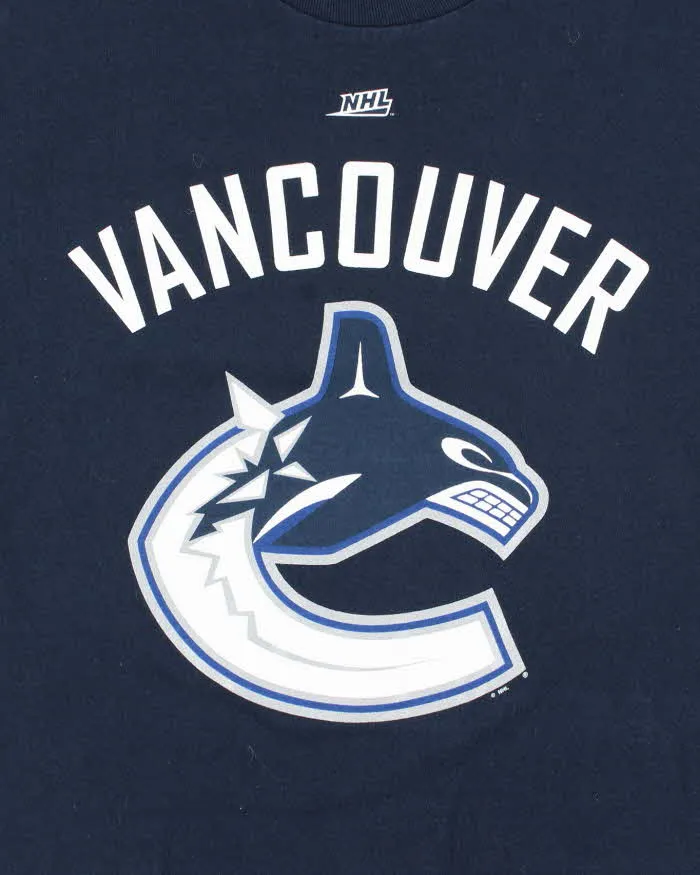 Vintage 2000's NHL Vancouver Canucks Graphic T-Shirt - M sold by Rokit product image thumbnail 3