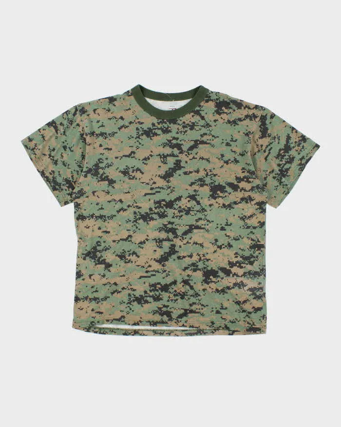 Vintage Y2K Green Digital Camouflage Army T-Shirt - XL sold by Rokit