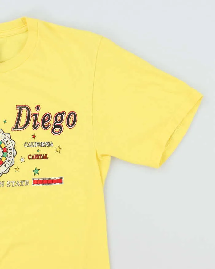 Vintage 2000's Stussy San Diego Golden State Graphic T-Shirt - S sold by Rokit product image thumbnail 4