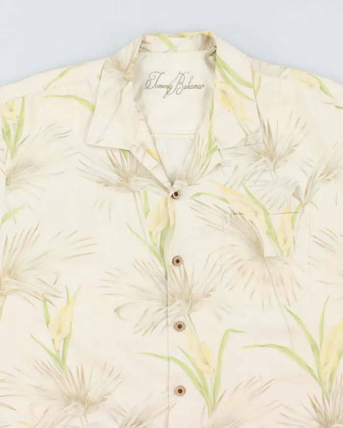 Vintage Tommy Bahama Silk Hawaiian Shirt - XL sold by Rokit product image thumbnail 3
