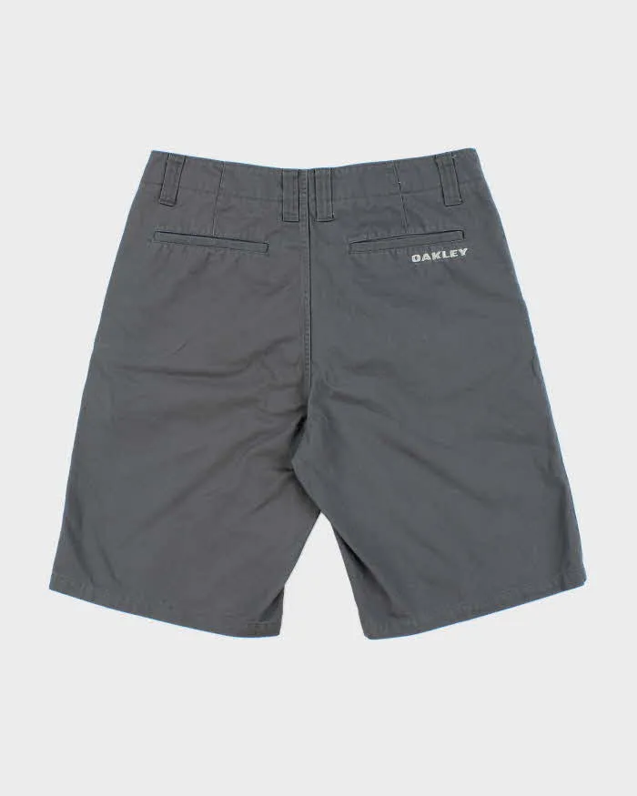 Vintage 2000's Oakley Small Embroidered Logo Chino Shorts - W32 L10 sold by Rokit product image thumbnail 2