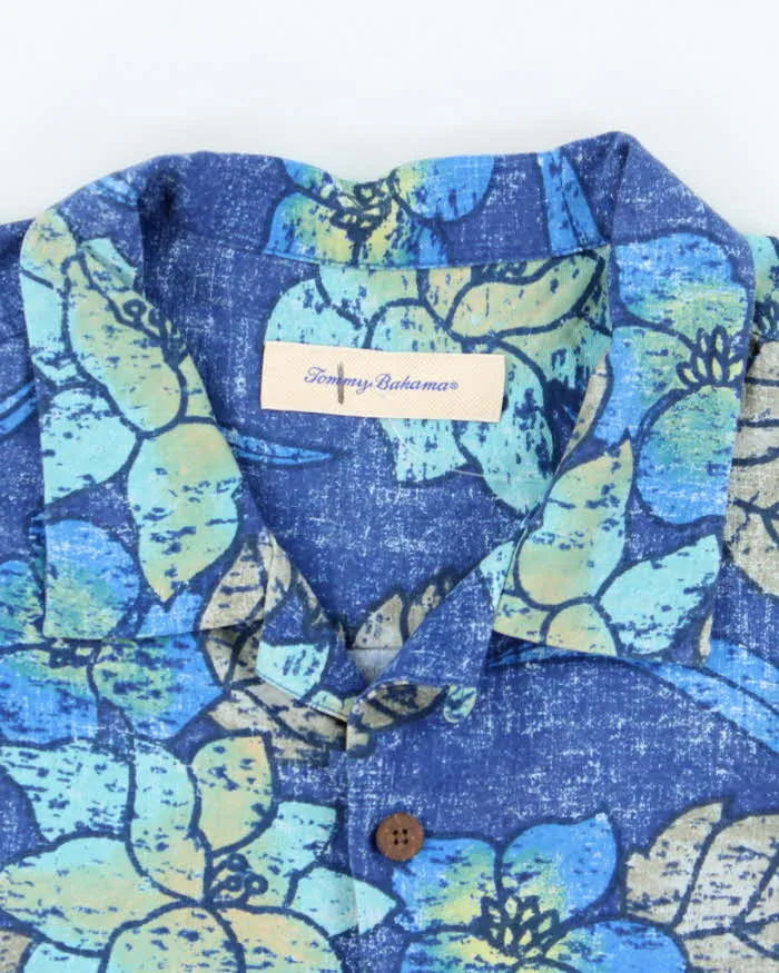 Vintage Tommy Bahama Silk Hawaiian Shirt - XL sold by Rokit product image thumbnail 5