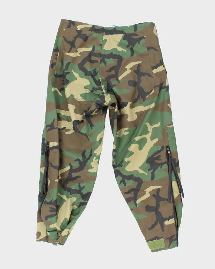 00s Vintage US army ECWCS Woodland Camo Gore-Tex Trousers - 34x28 sold by Rokit product image thumbnail 3