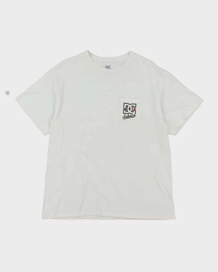 Vintage DC Shoe CO. Spell Out Pocket Graphic T-Shirt - L sold by Rokit