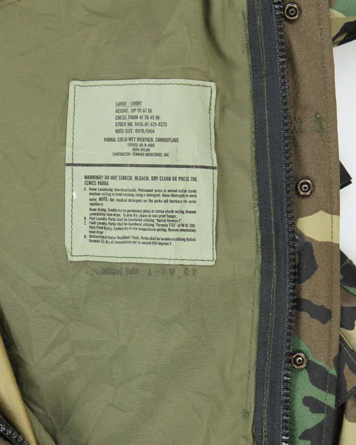 00s Vintage US Army Gore-Tex Woodland Camo Parka - XXX-Large sold by Rokit product image thumbnail 4