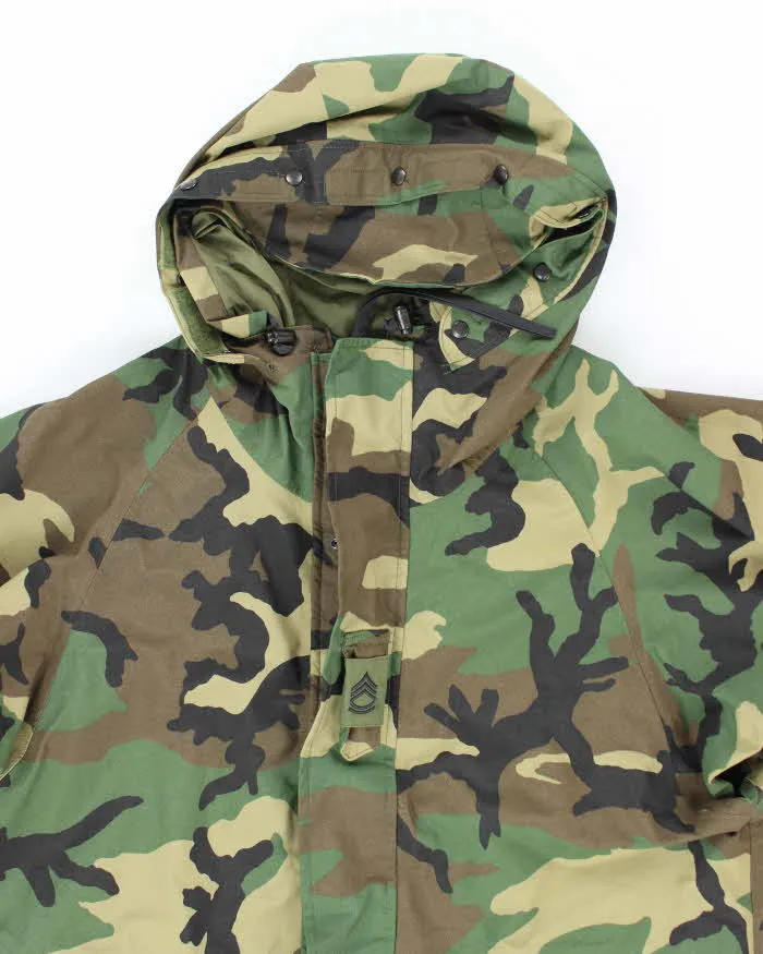 00s Vintage US Army Gore-Tex Woodland Camo Parka - X-Large sold by Rokit product image thumbnail 3