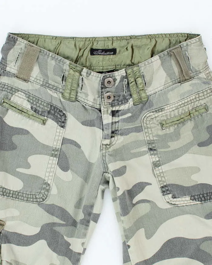 Vintage Y2k 00s Seduction Camouflage Cropped Trousers - W29 L27 sold by Rokit product image thumbnail 3