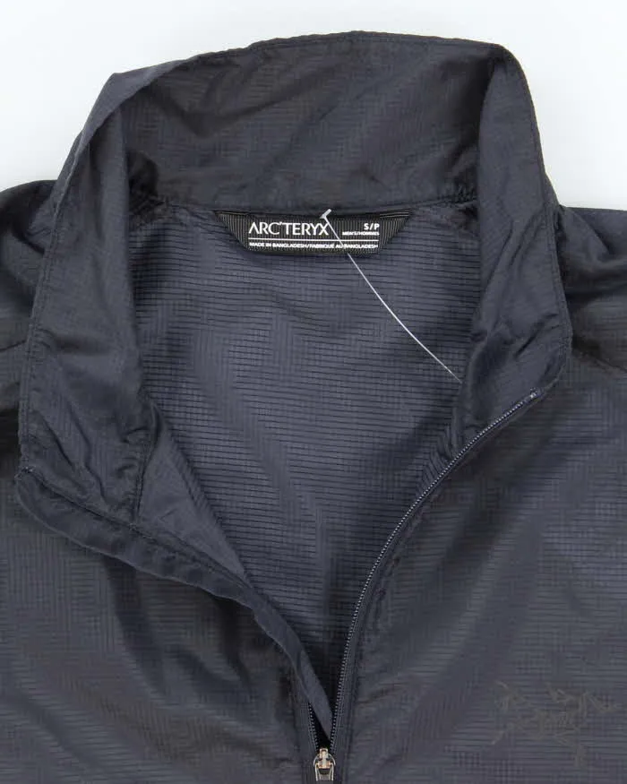 Vintage Arc'teryx Ultra Lightweight Windbreaker Jacket - S sold by Rokit product image thumbnail 5