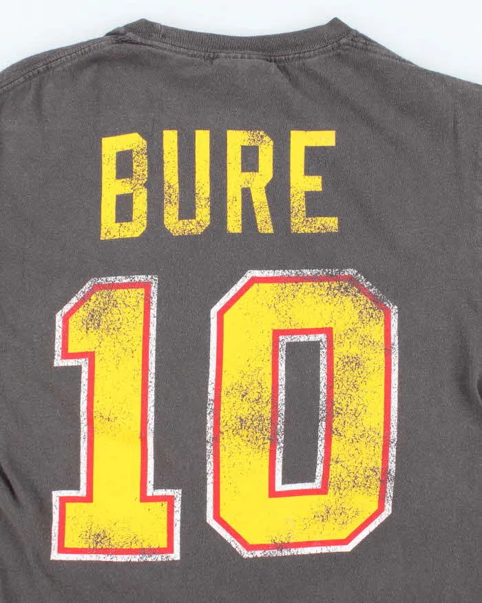 Vintage 2000's Vancouver Canucks NHL Graphic T-Shirt - S sold by Rokit product image thumbnail 4