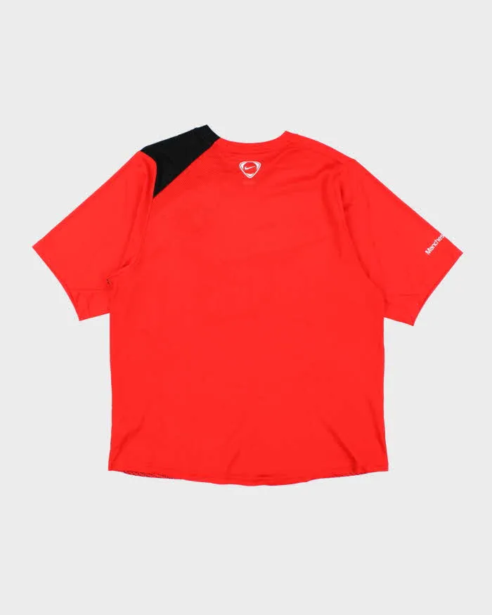 Vintage Manchester United 2008/09 Training Football Shirt - XL sold by Rokit product image thumbnail 2