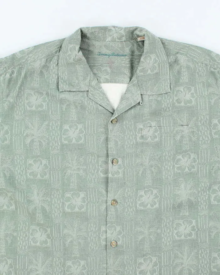 Vintage Y2K Tommy Bahama Silk Patterned Hawaiian Shirt - XL sold by Rokit product image thumbnail 3