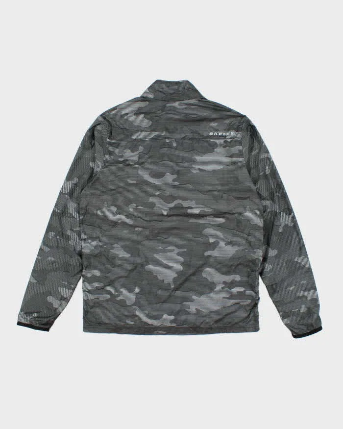 Vintage 2000's Oakley Patterned Windbreaker Jacket - M sold by Rokit product image thumbnail 2