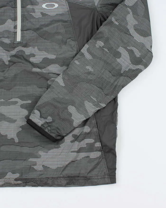 Vintage 2000's Oakley Patterned Windbreaker Jacket - M sold by Rokit product image thumbnail 4