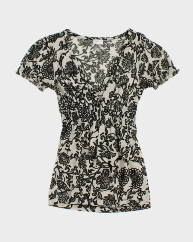 Vintage Y2k 00s Dynamite Mesh Top - S sold by Rokit