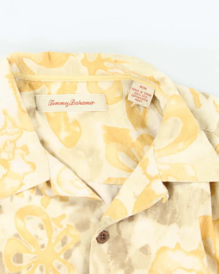 Vintage Tommy Bahama Silk Hawaiian Shirt - M sold by Rokit product image thumbnail 5
