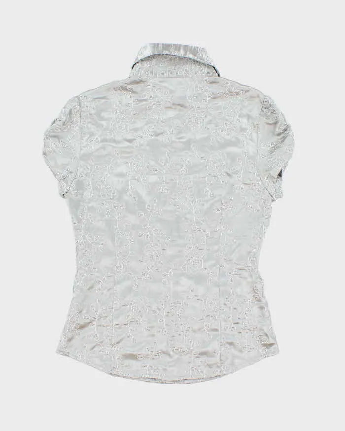 Vintage Y2k 00s Suzy Embroidered Blouse - M sold by Rokit product image thumbnail 2