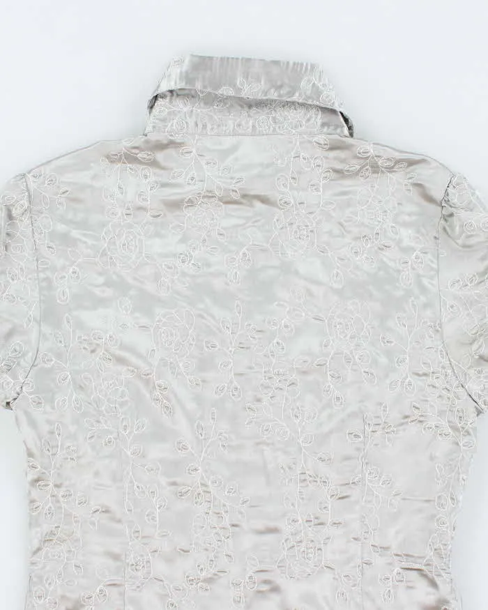 Vintage Y2k 00s Suzy Embroidered Blouse - M sold by Rokit product image thumbnail 4
