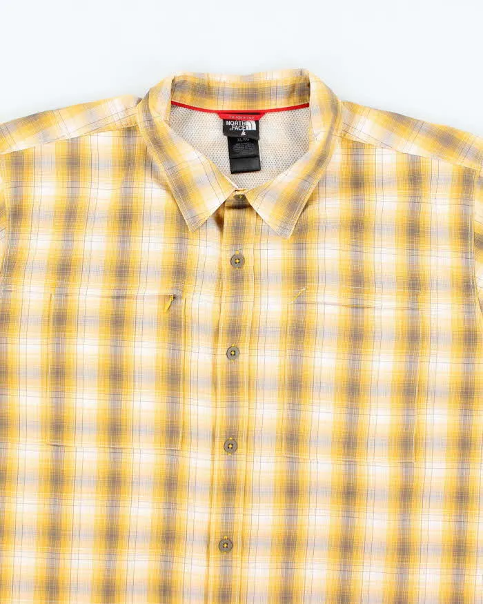 Vintage The North Face Check Short Sleeve Shirt - XL sold by Rokit product image thumbnail 3