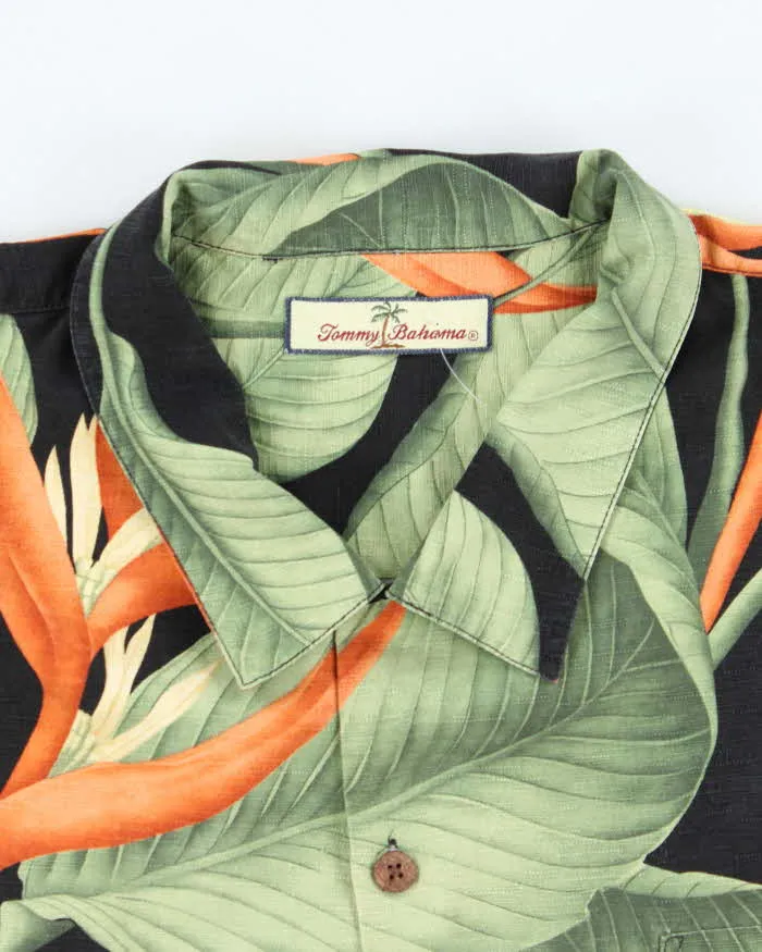 Vintage Tommy Bahama Oversized Floral Patterned Hawaiian Shirt - XL sold by Rokit product image thumbnail 5