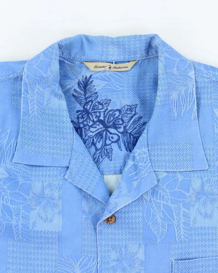 Vintage Tommy Bahama Silk Hawaiian Shirt - L sold by Rokit product image thumbnail 5