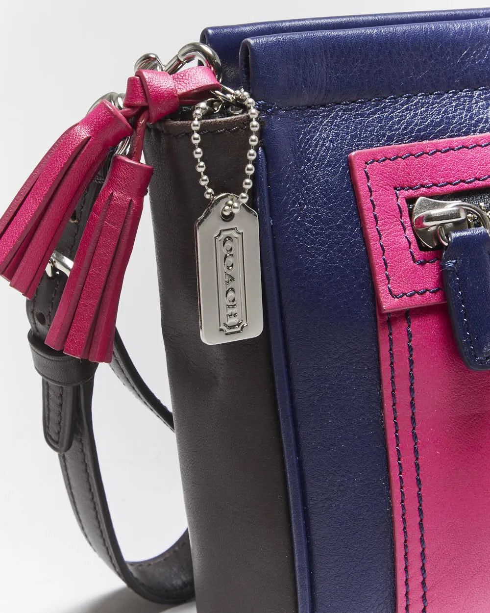 Vintage Y2k 00s Coach Clutch sold by Rokit product image thumbnail 4