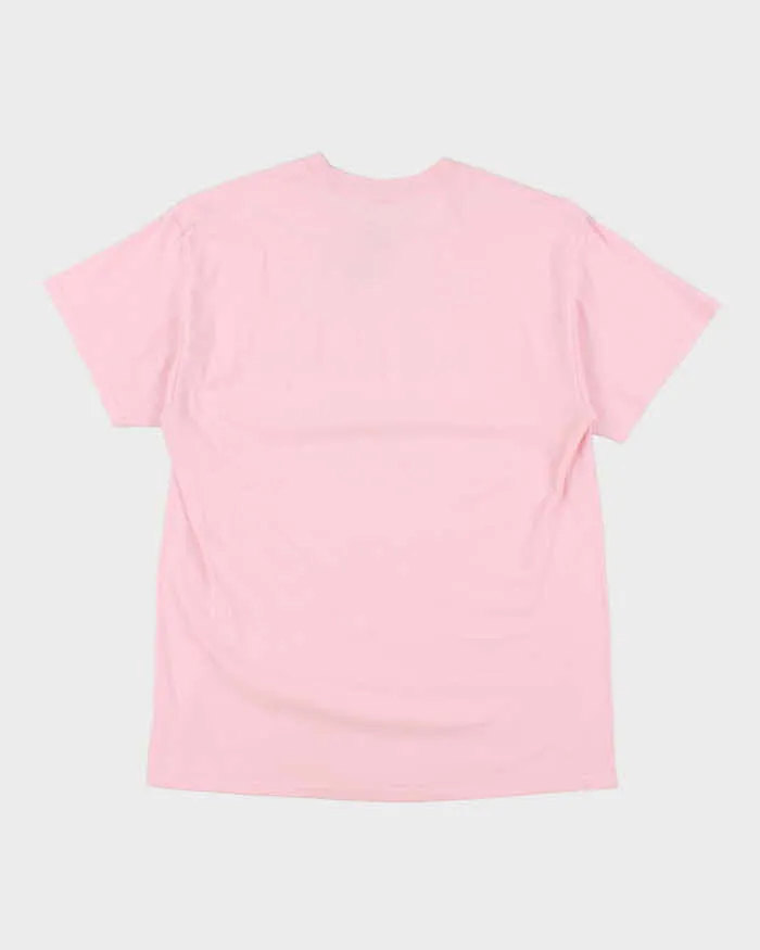 Vintage Y2K I <3 Hot Moms Comedy Graphic T-Shirt - L sold by Rokit product image thumbnail 2