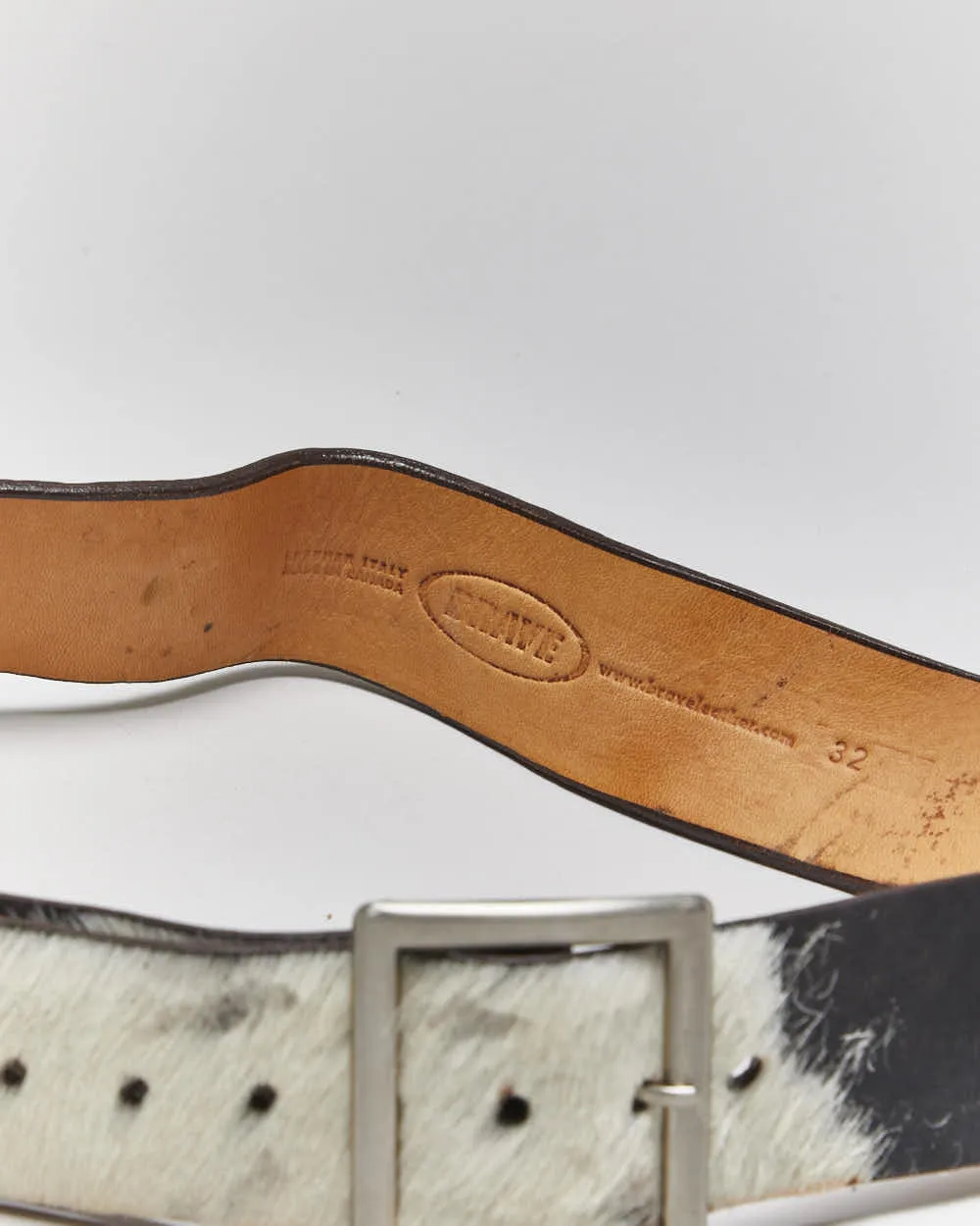 Vintage Y2k 00s Brave Cow Hide Leather Belt - W30-W34 sold by Rokit product image thumbnail 5