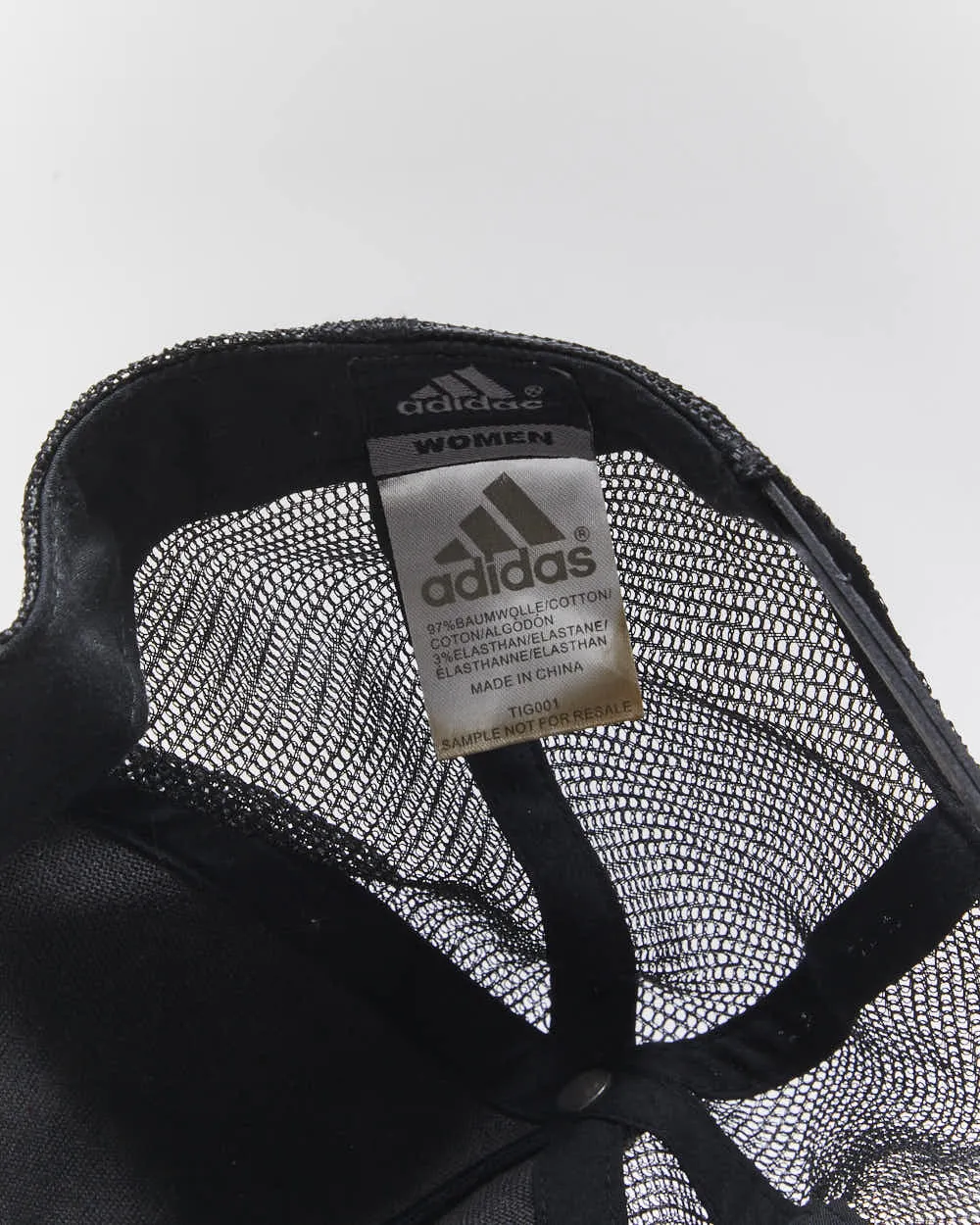 Vintage 2000's Adidas Small Logo Trucker Cap - OS sold by Rokit product image thumbnail 4