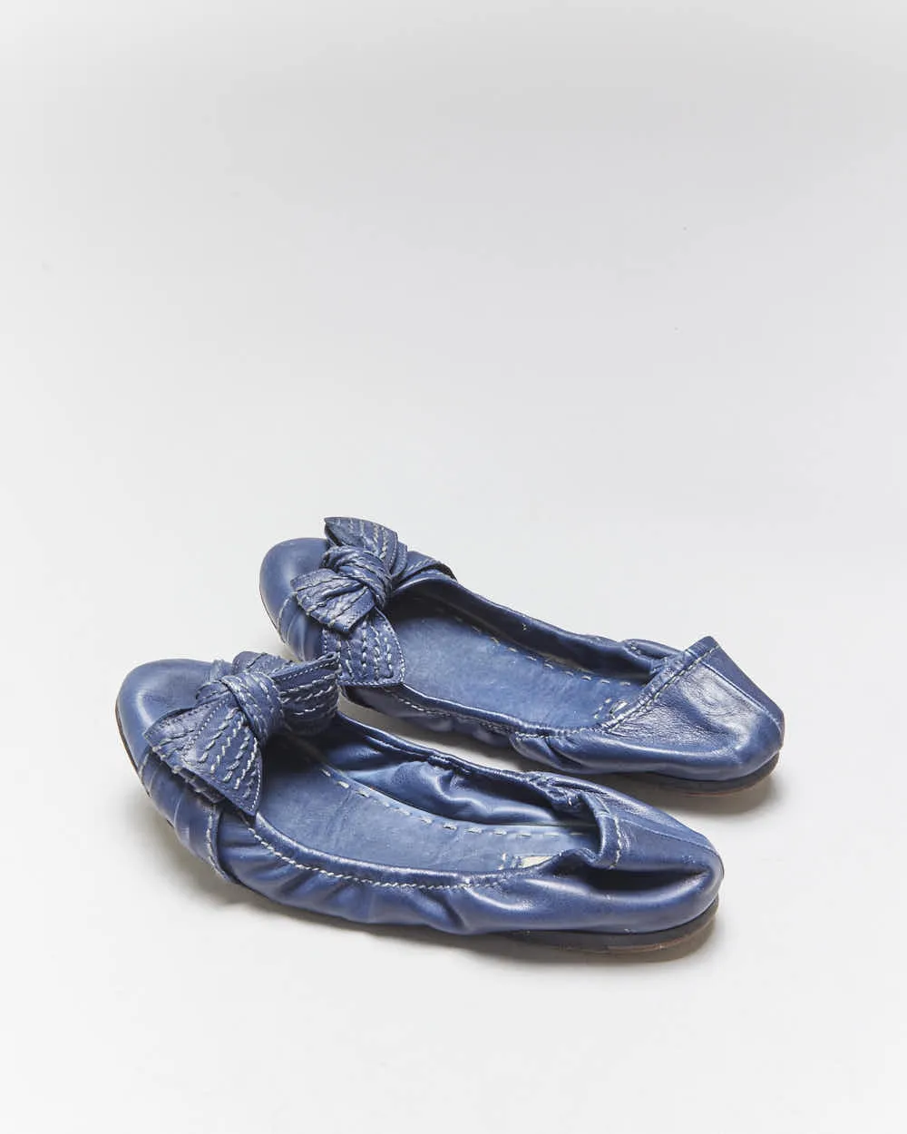 Vintage Miu Miu Bow Ballet Flats - UK2.5 sold by Rokit product image thumbnail 3