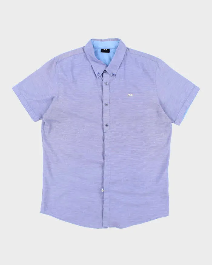 Vintage Y2K Oakley Plain Short Sleeve Shirt - L sold by Rokit