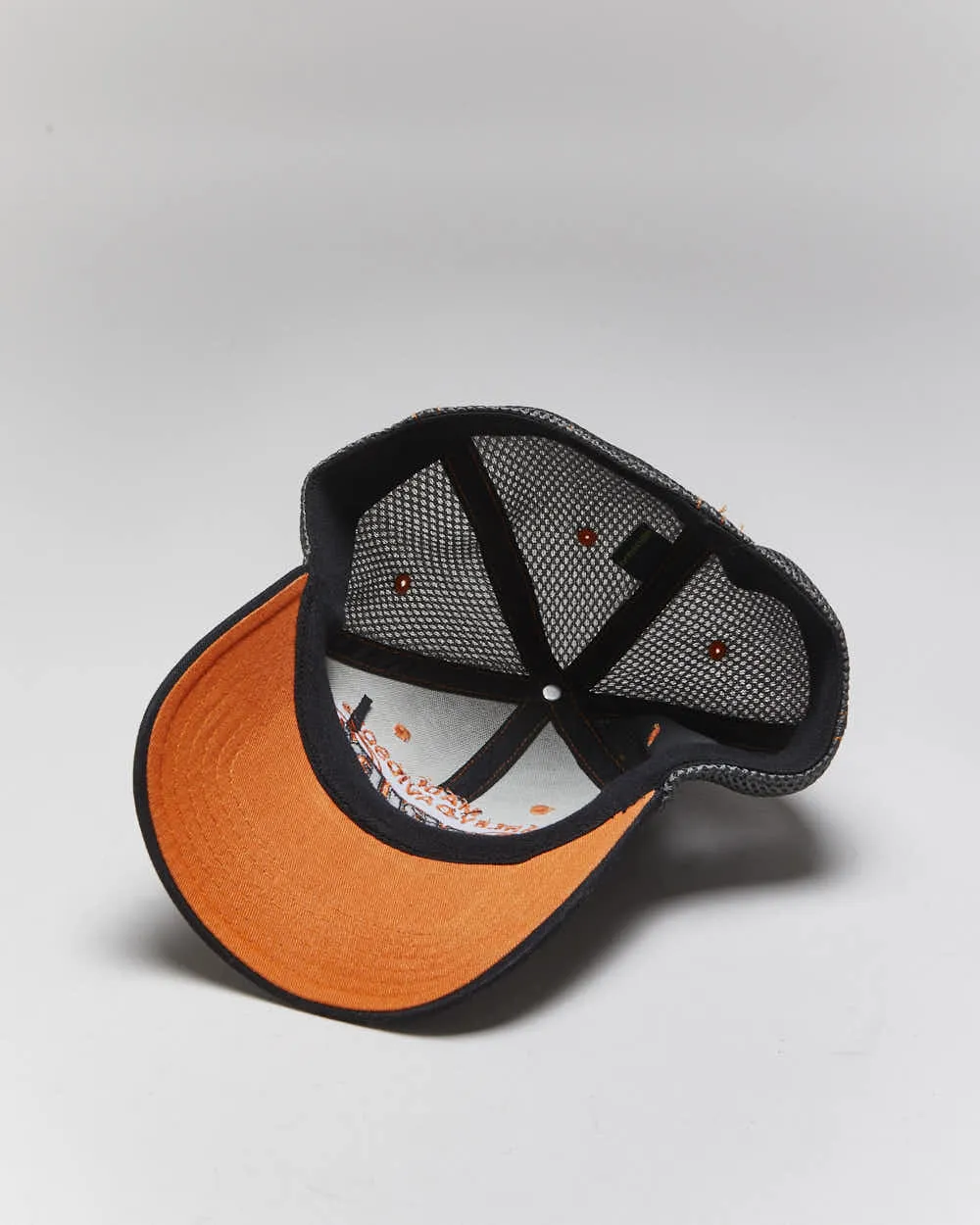 Vintage Y2K Harley Davidson Embroidered Fitted Trucker Cap - OS sold by Rokit product image thumbnail 5