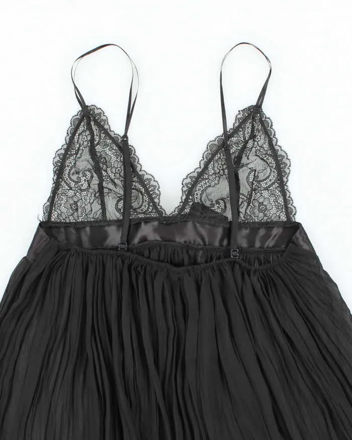 Vintage Y2k 00s Victoria's Secret Cami - XS sold by Rokit product image thumbnail 4