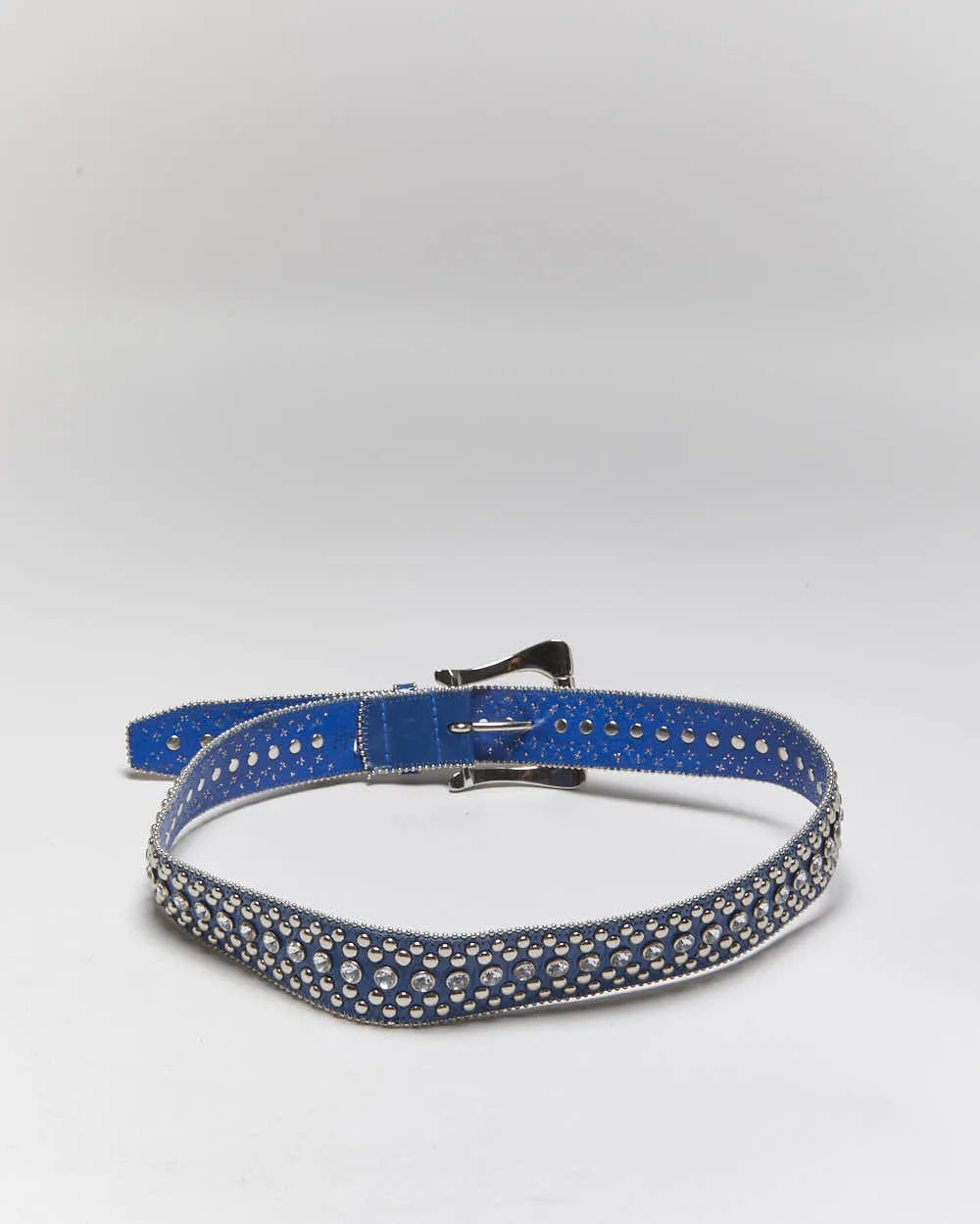 Vintage Y2k 00s Guess Leather Belt - W32-36 sold by Rokit product image thumbnail 3