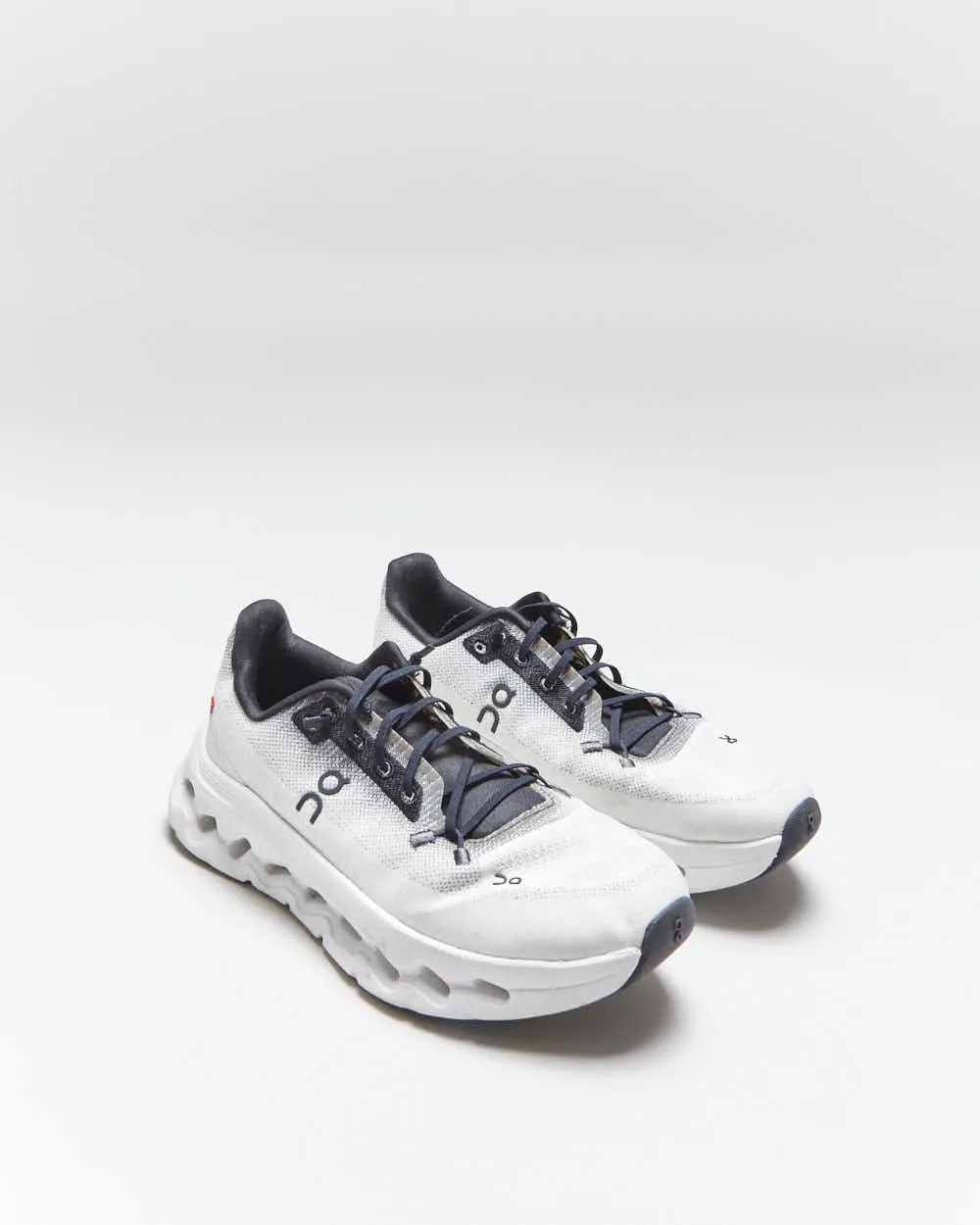 ON Cloudlit Trainers - UK5 sold by Rokit