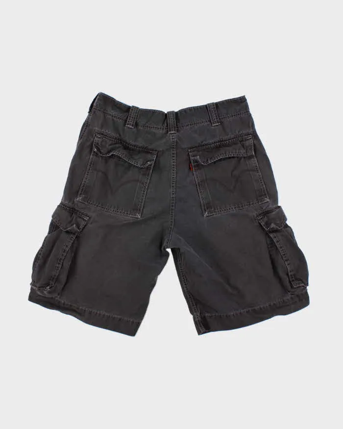 Vintage Levi's Faded Wide Leg Cargo Shorts - W32 L10 sold by Rokit product image thumbnail 2