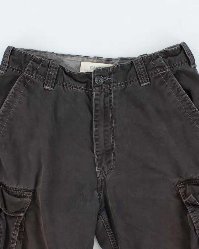 Vintage Levi's Faded Wide Leg Cargo Shorts - W32 L10 sold by Rokit product image thumbnail 3