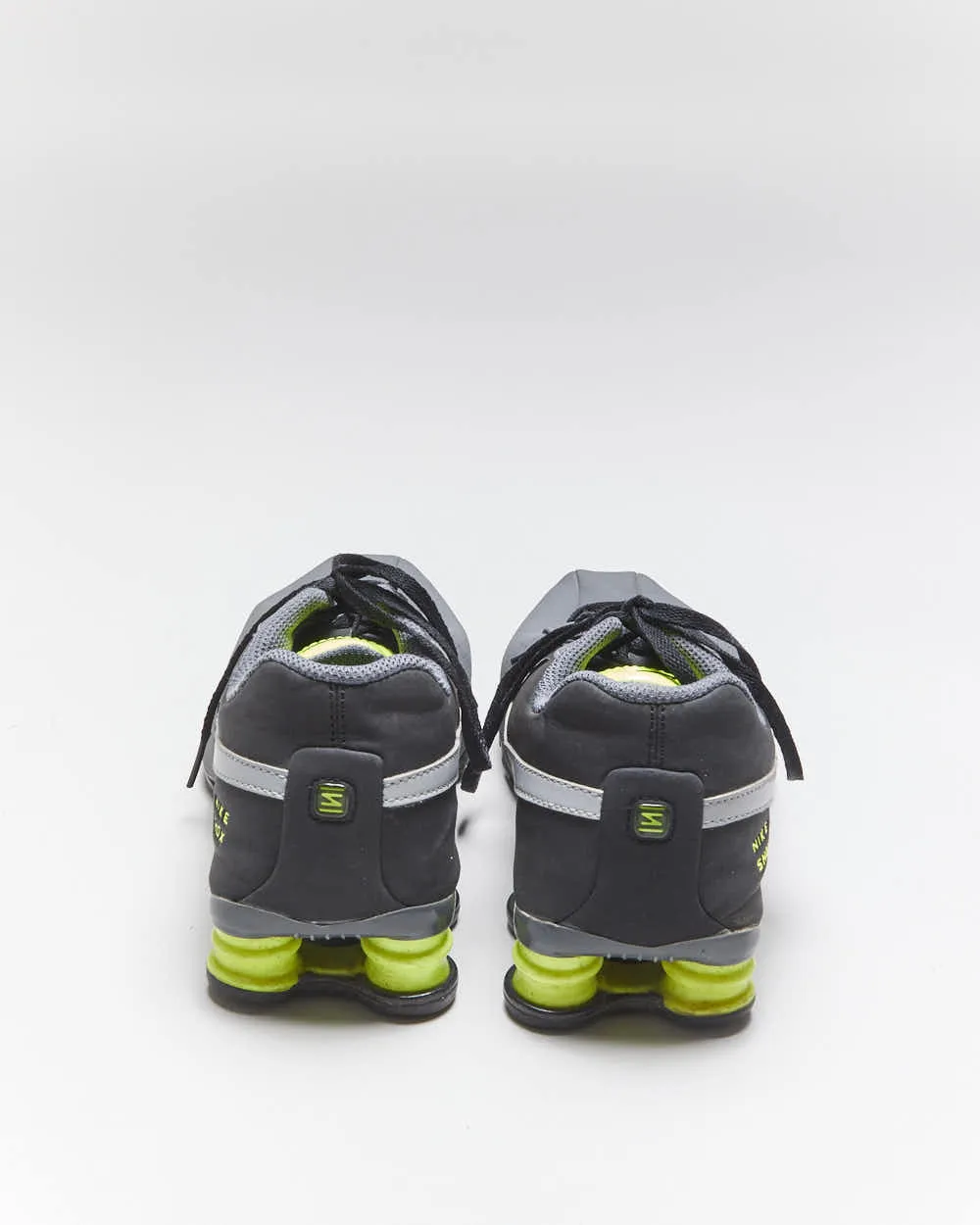 Vintage 00s Nike Shox Neon Shadows Trainers - UK6 sold by Rokit product image thumbnail 4
