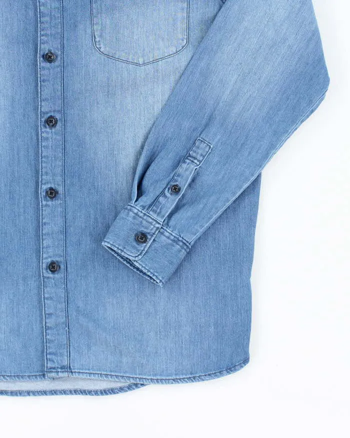 Vintage 90's Lee Medium Wash Long Sleeve Denim Shirt - L sold by Rokit product image thumbnail 4