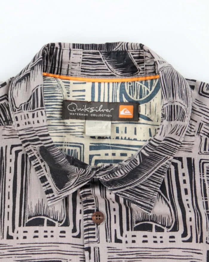 Vintage 2000's Quiksilver Patterned Short Sleeve Hawaiian Shirt - M sold by Rokit product image thumbnail 5