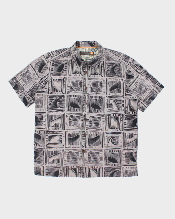 Vintage 2000's Quiksilver Patterned Short Sleeve Hawaiian Shirt - M sold by Rokit