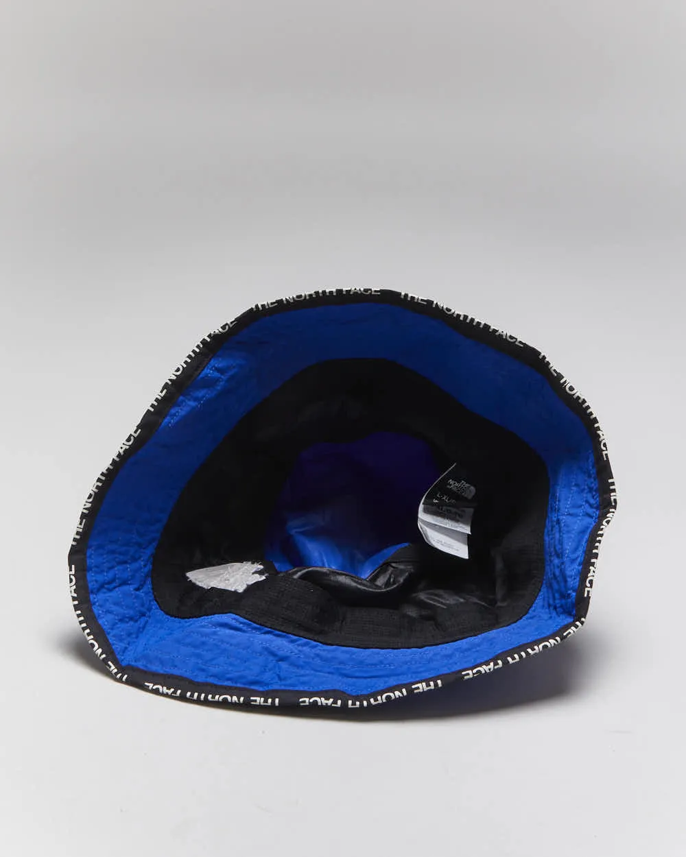 Vintage The North Face Small Embroidered Logo Bucket Hat - L/XL sold by Rokit product image thumbnail 5