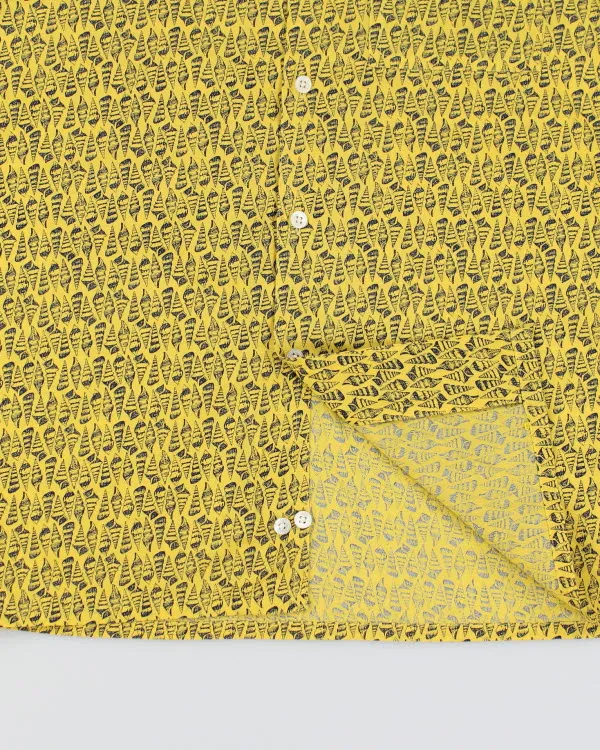 Yves Saint Laurent Shell Print Shirt - M sold by Rokit product image thumbnail 4