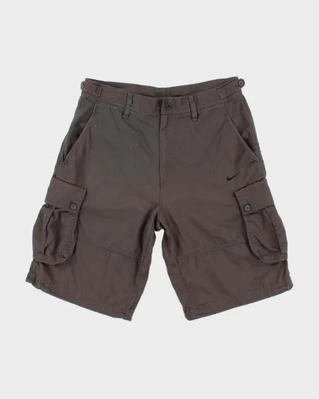 Vintage Y2K Nike Wide Leg Cargo Shorts - L sold by Rokit