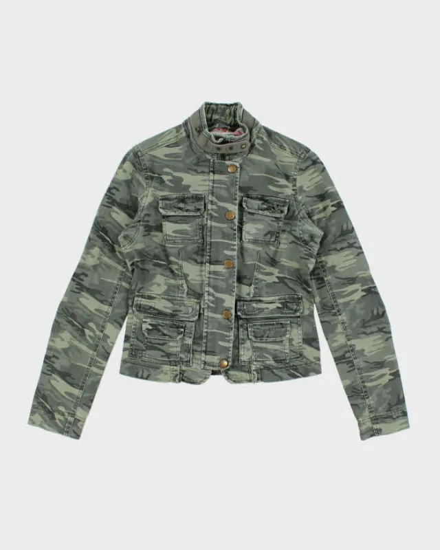 Vintage Y2K Bluenotes Camouflage Cropped Jacket - S sold by Rokit