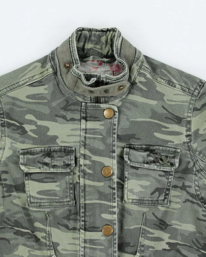 Vintage Y2K Bluenotes Camouflage Cropped Jacket - S sold by Rokit product image thumbnail 3
