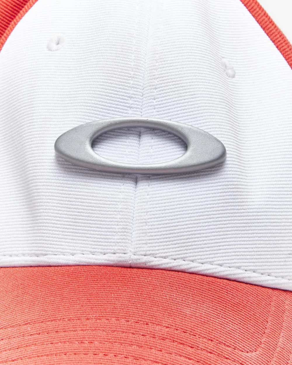 Vintage 2000's Oakley O Logo Fitted Cap - L/XL sold by Rokit product image thumbnail 3