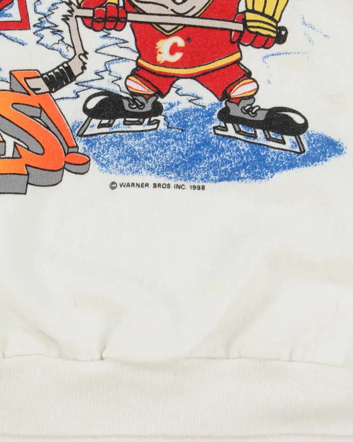 Vintage 80's Calgary Flames Looney Tunes NHL Hockey Sweatshirt - XL sold by Rokit product image thumbnail 4