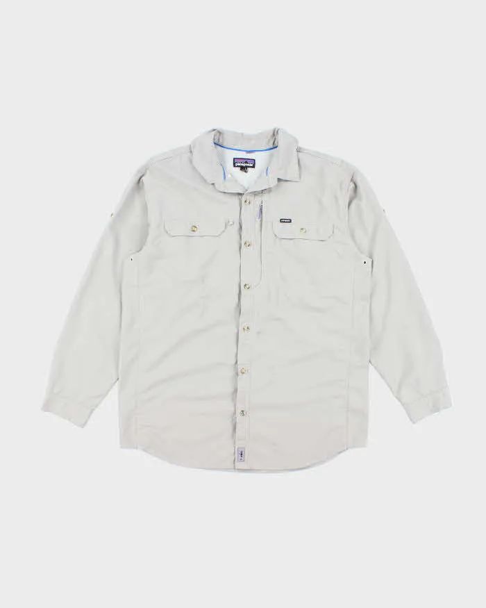 Vintage Patagonia Lightweight Long Sleeve Utility Shirt - L sold by Rokit