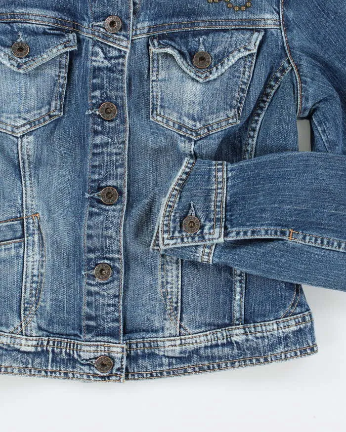Vintage Y2K Guess Jeans Cropped Medium Wash Denim Jacket - M sold by Rokit product image thumbnail 4