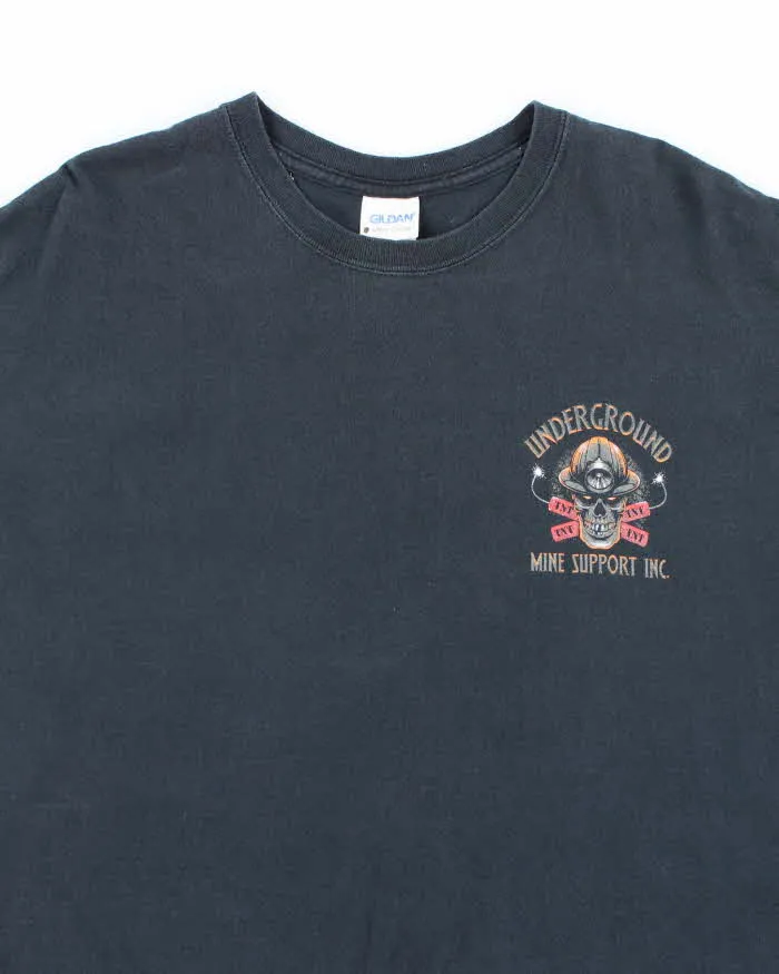 Vintage 2000's TNT Skull Graphic T-Shirt - XL sold by Rokit product image thumbnail 3